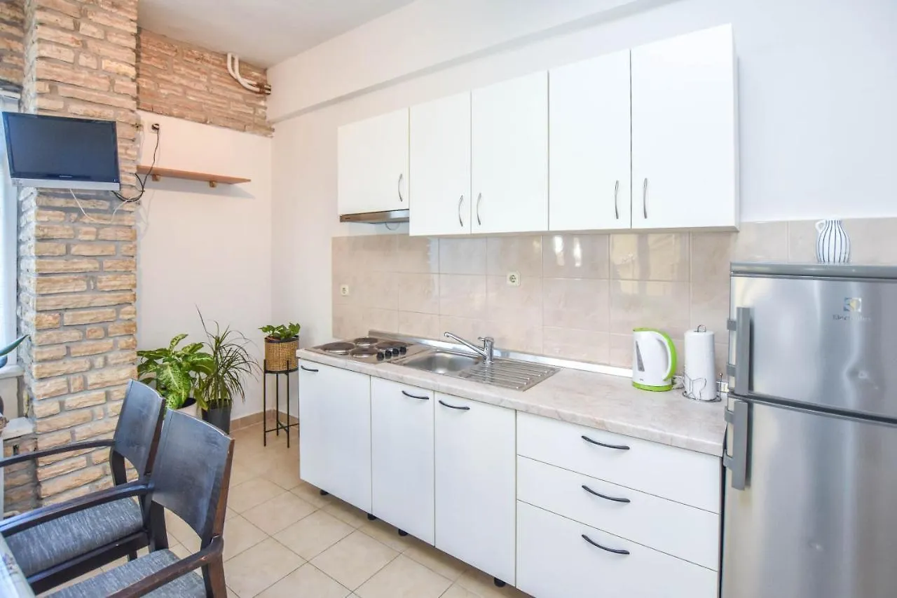 Apartments Flora Pakostane 0*,  Croatia